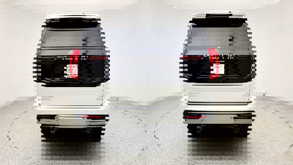 Used 2025 Ford Expedition Max Platinum image 6