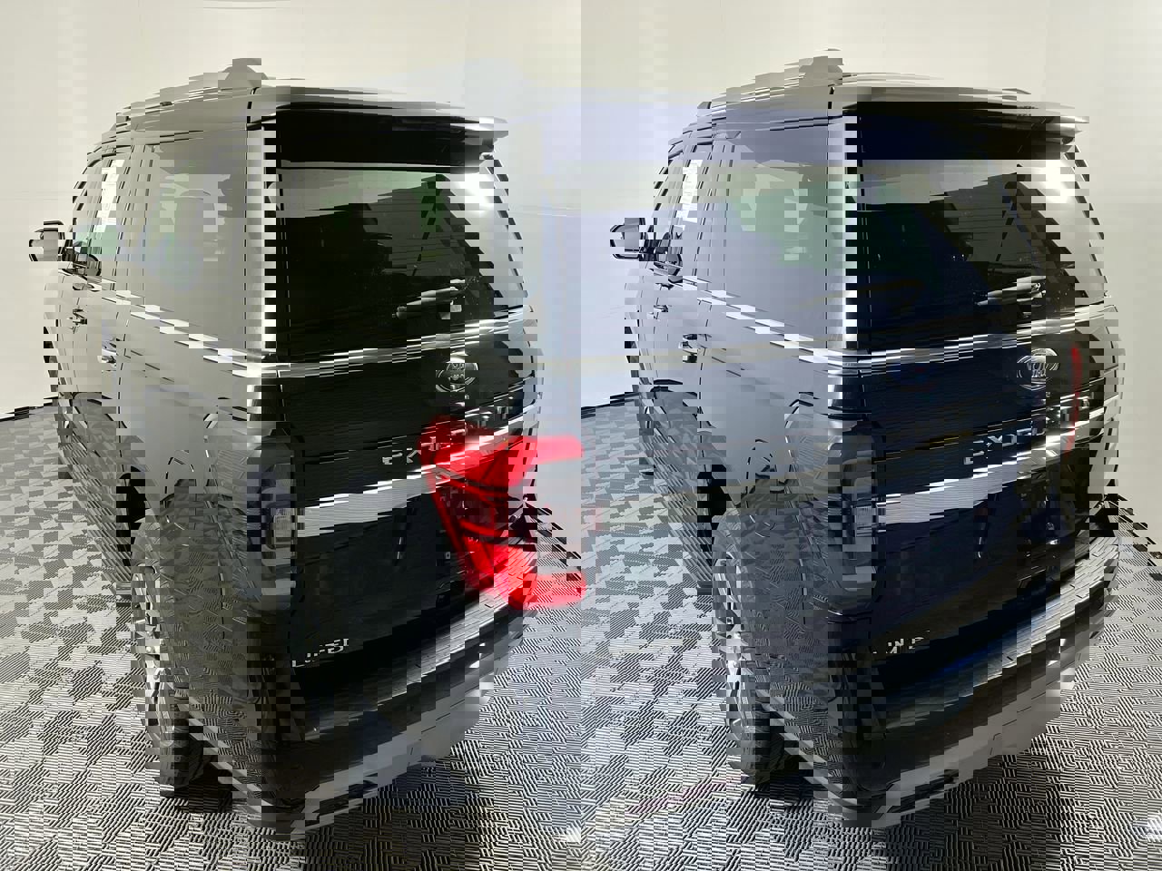 Used 2024 Ford Expedition Max Limited image 5