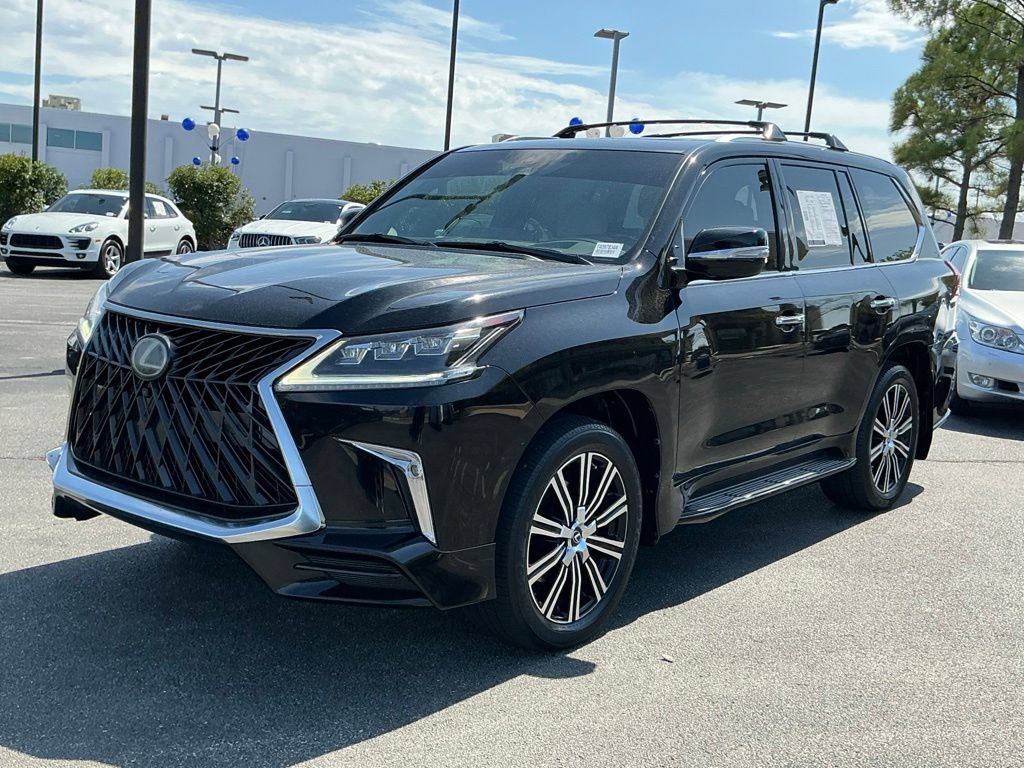Used 2020 Lexus LX 570 4WD w/ Sport Package image 7