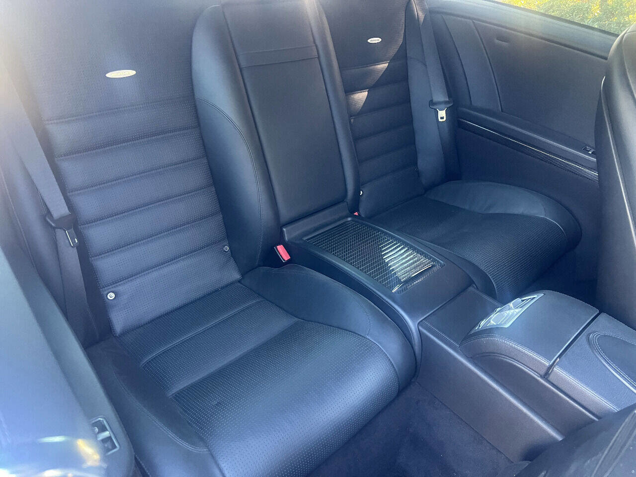 Used 2011 Mercedes-Benz CL 63 AMG image 20