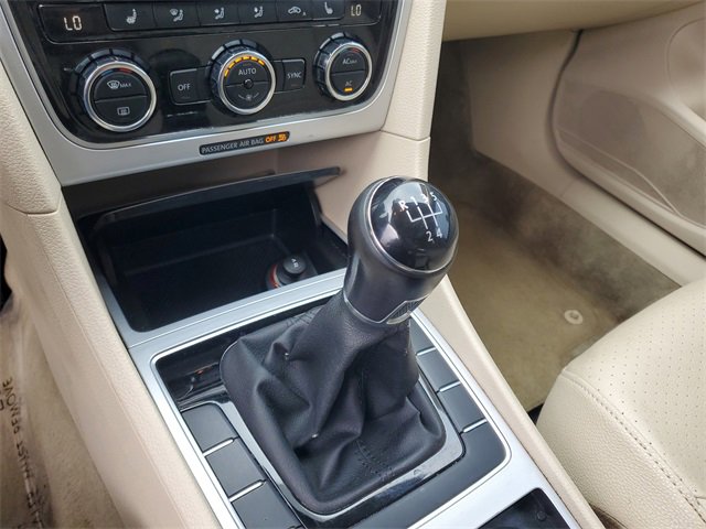 Used 2012 Volkswagen Passat 2.5 SE image 20