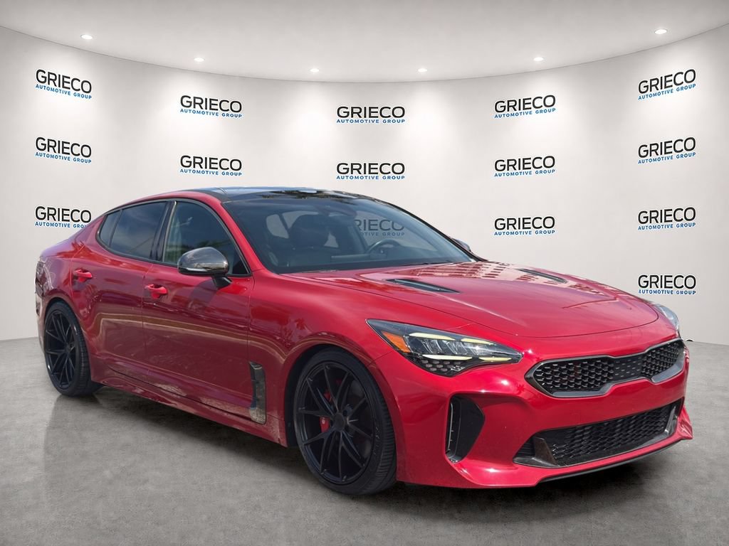 Used 2022 Kia Stinger GT1 RWD image 1