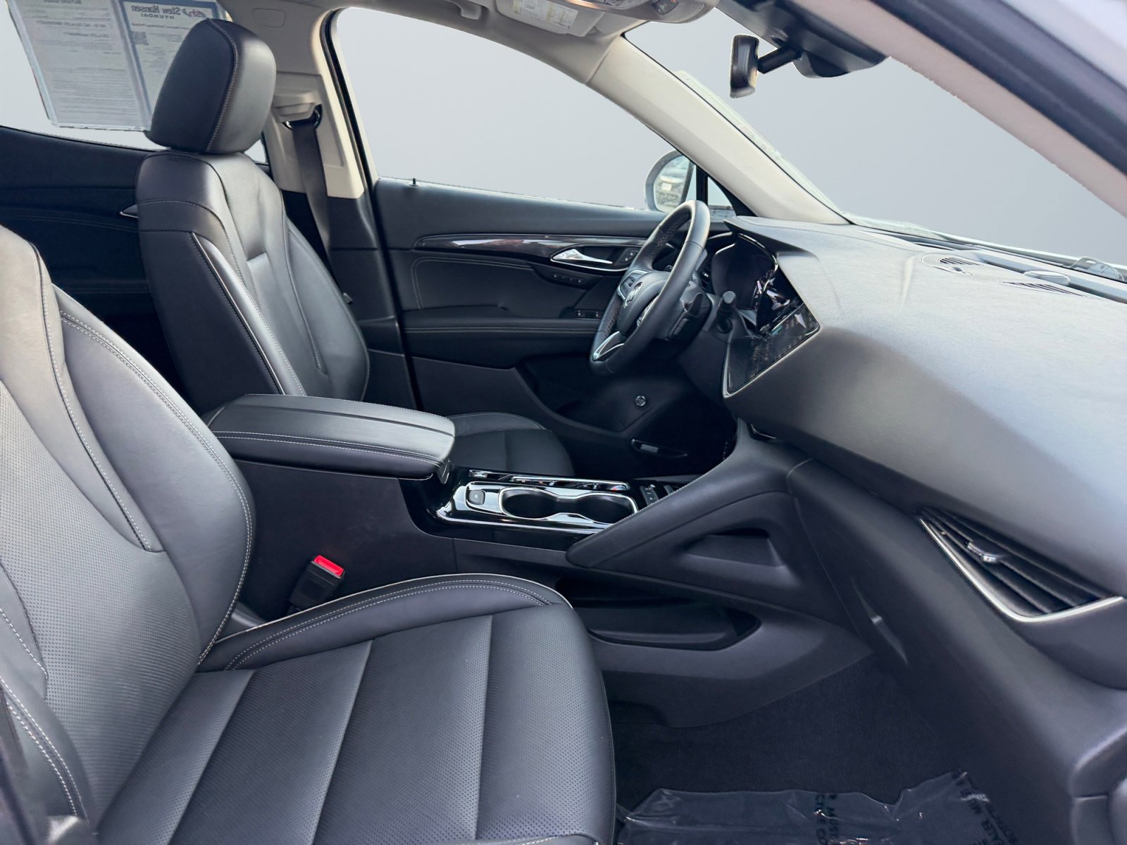 Used 2021 Buick Envision Essence w/ Technology Package I image 17