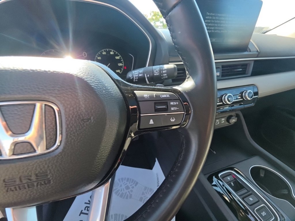 Certified 2025 Honda Pilot Touring image 19