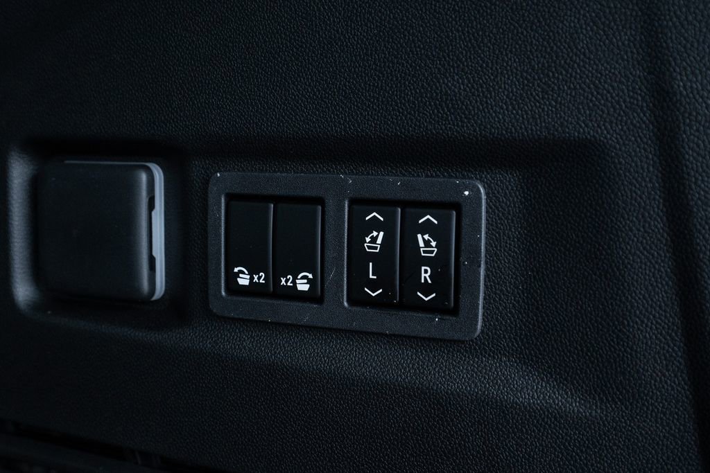 New 2026 Chevrolet Tahoe High Country image 46