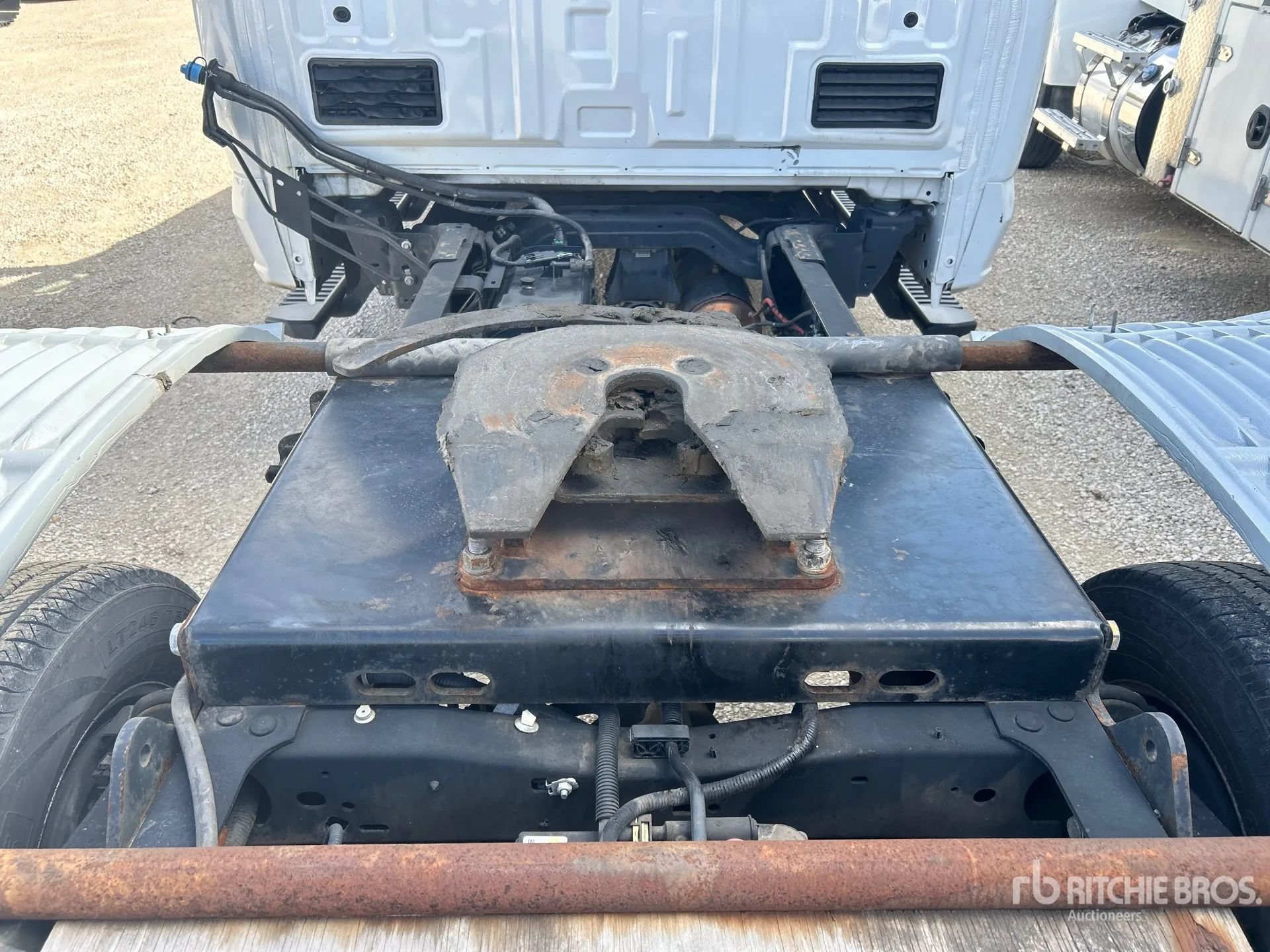 Used 2024 Ford F350 XL w/ Snow Plow Prep Package AWD/4WD image 12