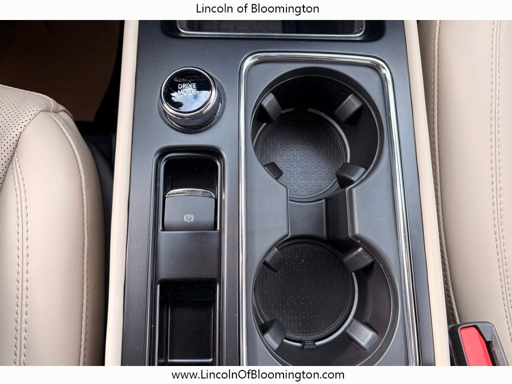 New 2026 Lincoln Corsair Premiere image 54