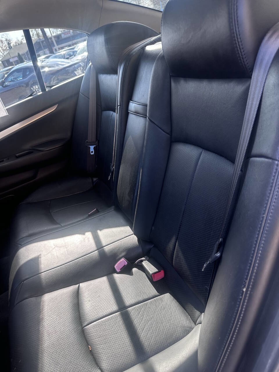 Used 2015 INFINITI Q40 AWD w/ Navigation Package image 22