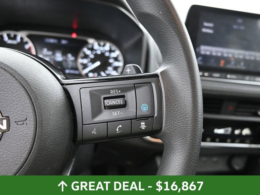 Used 2023 Nissan Rogue SV image 30