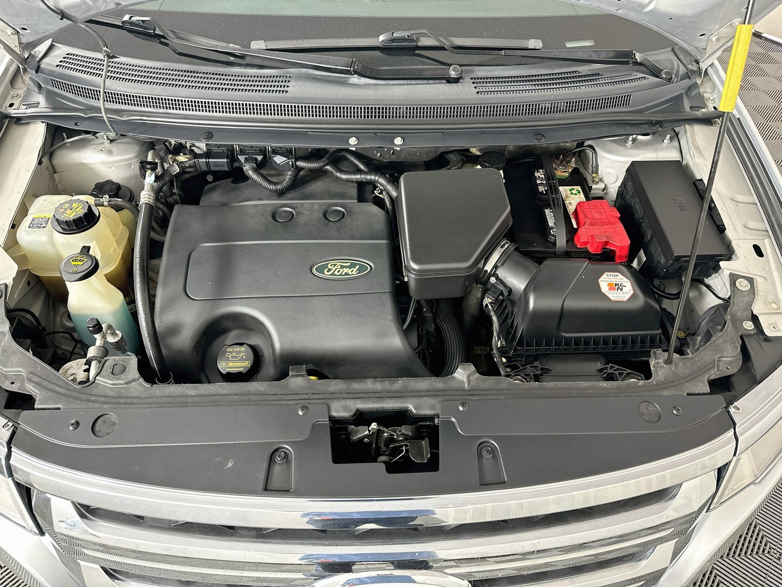 Used 2013 Ford Edge SE FWD image 27