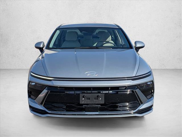 Used 2024 Hyundai Sonata SEL FWD image 2