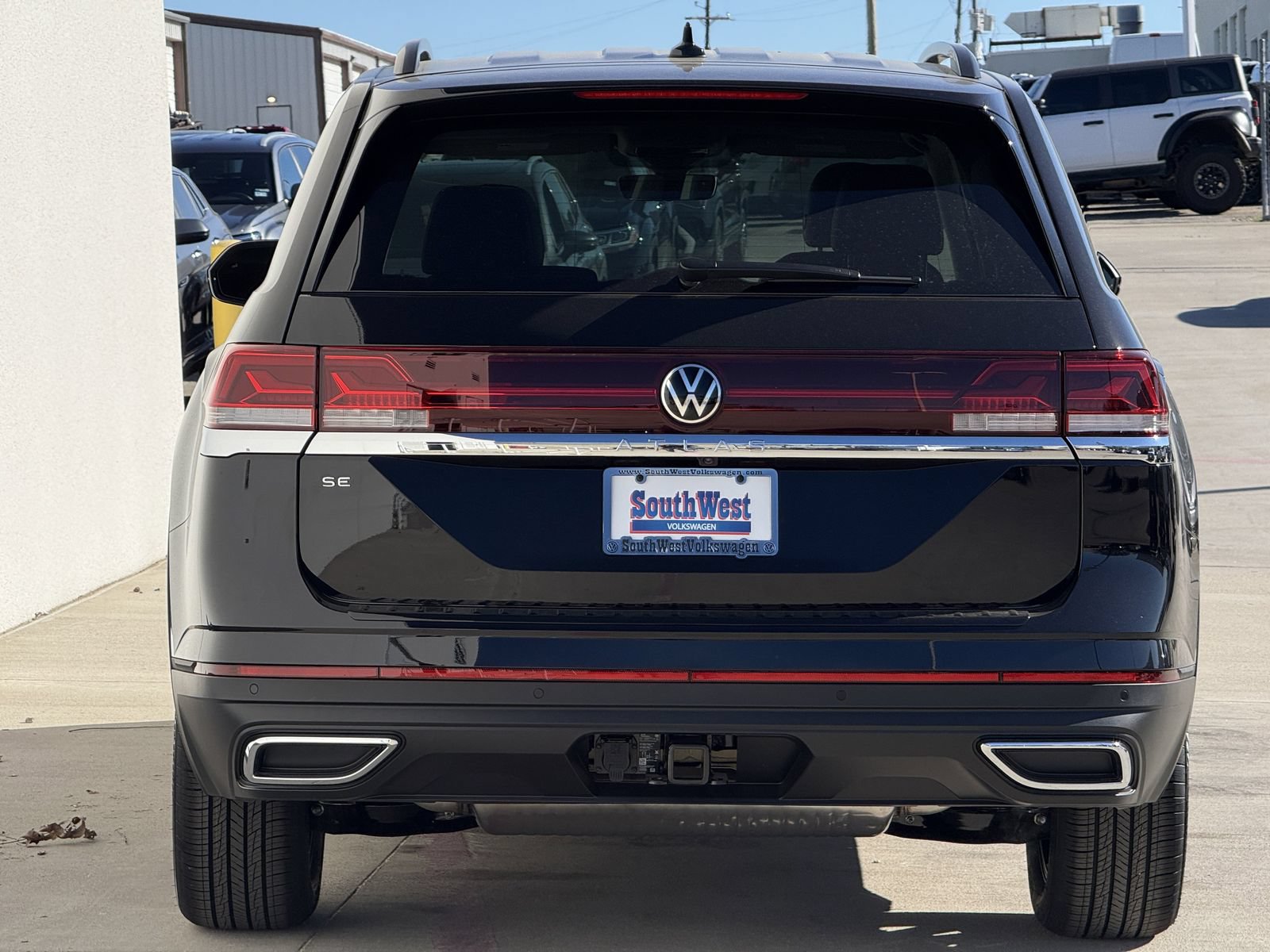 New 2026 Volkswagen Atlas SE FWD image 5