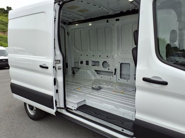 New 2025 Ford Transit 350 148 Medium Roof image 17