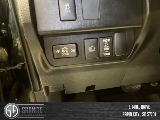 Used 2020 Toyota Tacoma TRD Sport w/ Technology Package image 29