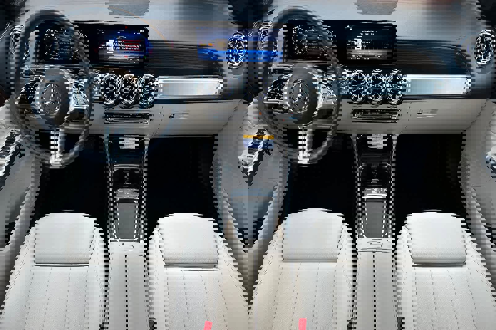 Certified 2025 Mercedes-Benz GLB 250 image 12