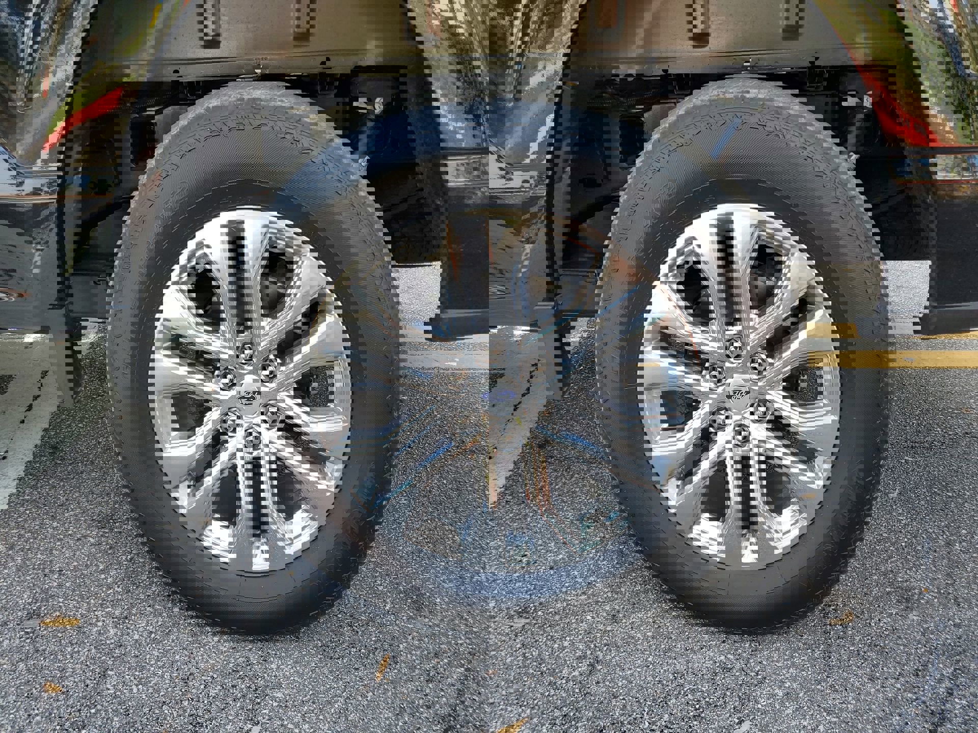 Used 2025 Ford F150 Lariat w/ Equipment Group 501A Mid image 78