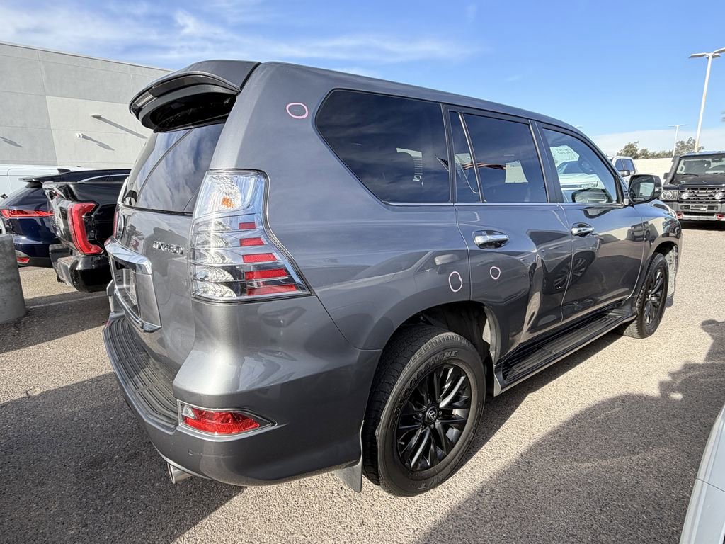 Used 2022 Lexus GX 460 Premium w/ Premium Package AWD/4WD image 9