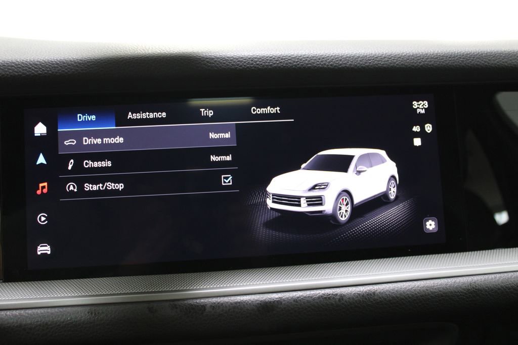 Used 2024 Porsche Cayenne AWD/4WD image 52