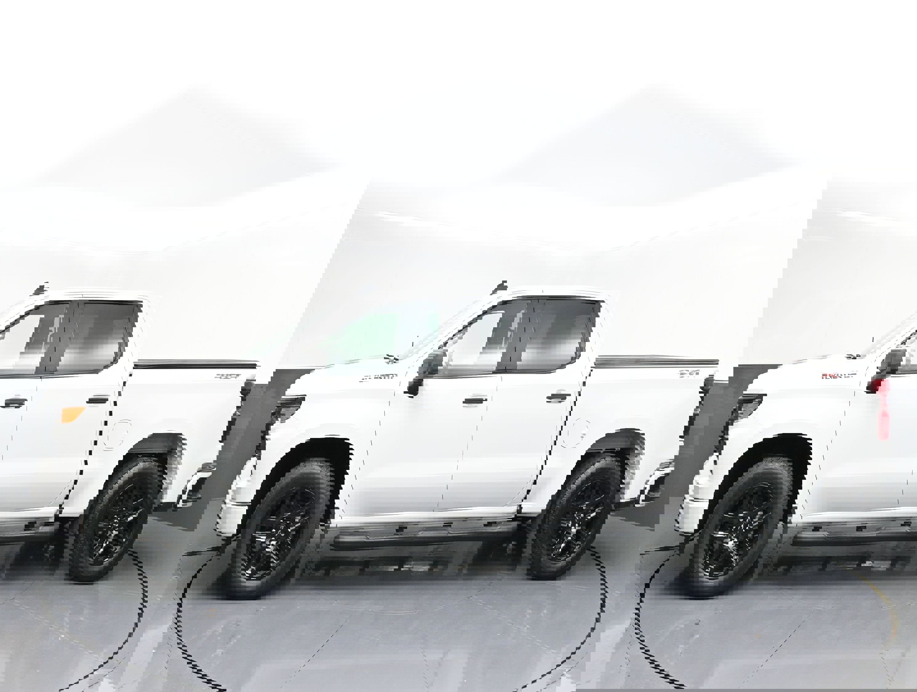 Certified 2023 Chevrolet Silverado 1500 Custom w/ Rally Edition image 4