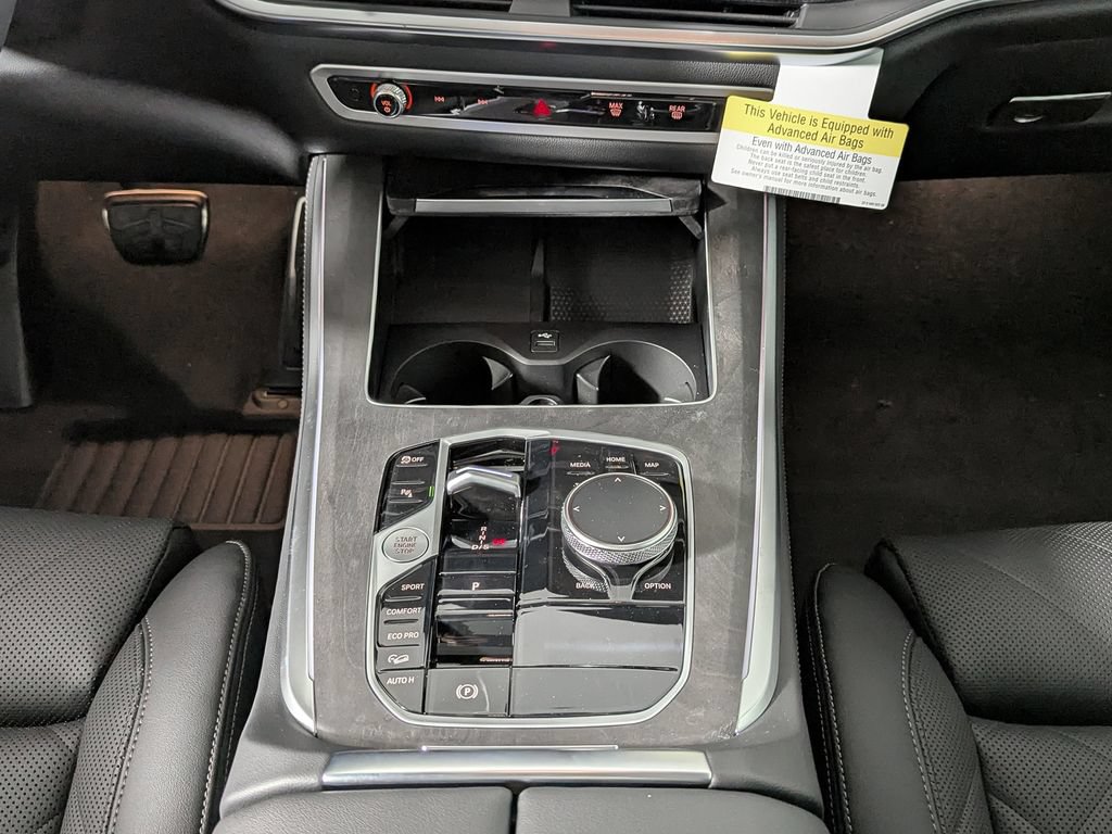New 2026 BMW X5 xDrive40i w/ M Sport Package AWD/4WD image 31