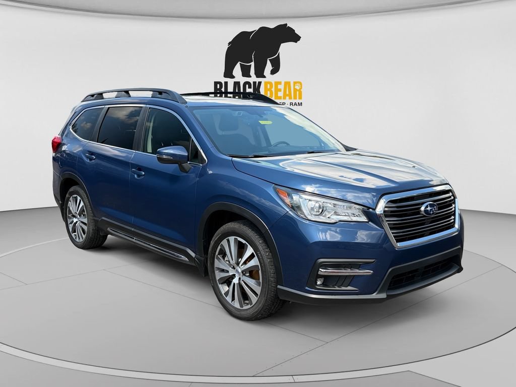 Used 2022 Subaru Ascent Limited w/ Technology Package AWD/4WD image 1