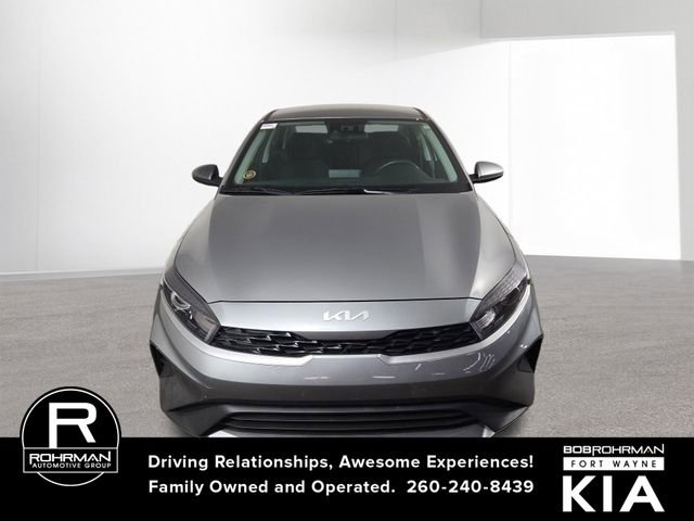 Certified 2023 Kia Forte LXS image 3