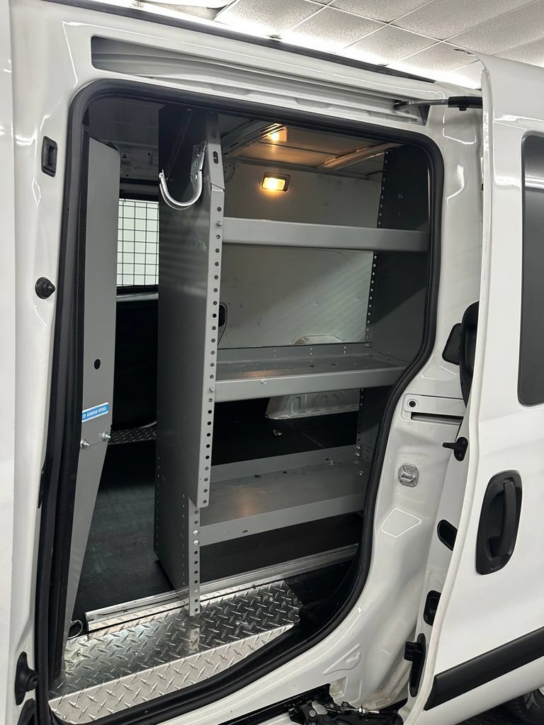 Used 2019 RAM ProMaster City Tradesman FWD image 19