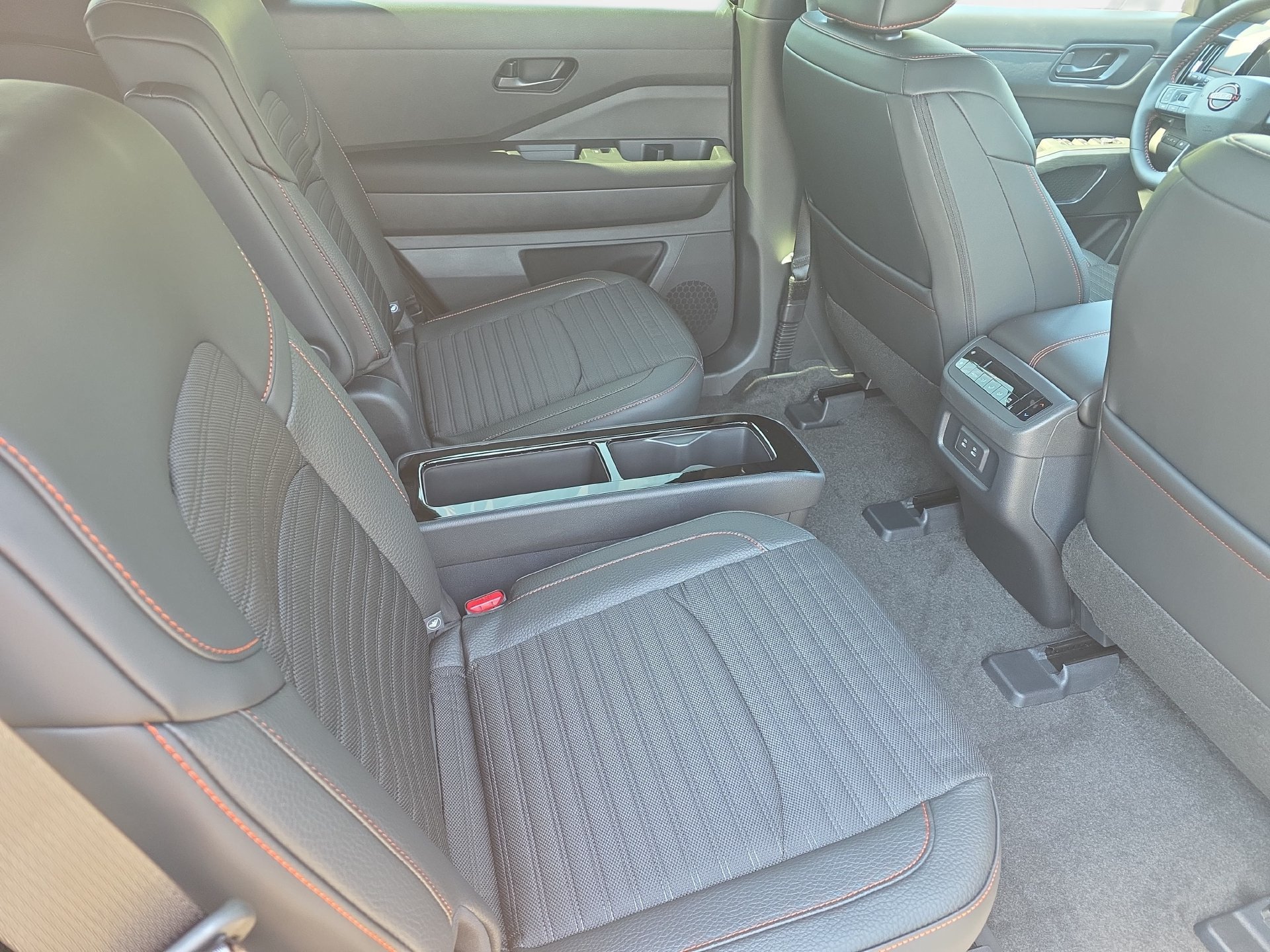 New 2026 Nissan Pathfinder Rock Creek w/ Rock Creek Premium Package AWD/4WD image 11