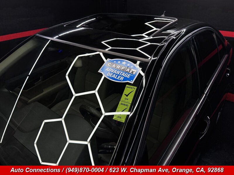Used 2014 Mercedes-Benz C 250 Sedan image 27