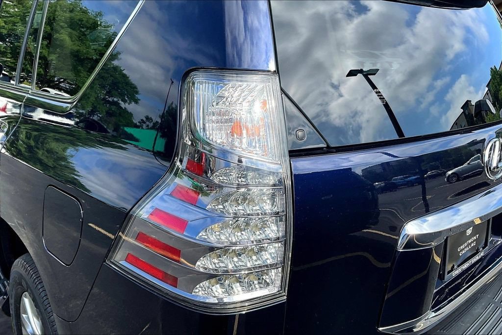 Used 2018 Lexus GX 460 Luxury w/ Preferred Accessory Package AWD/4WD image 23