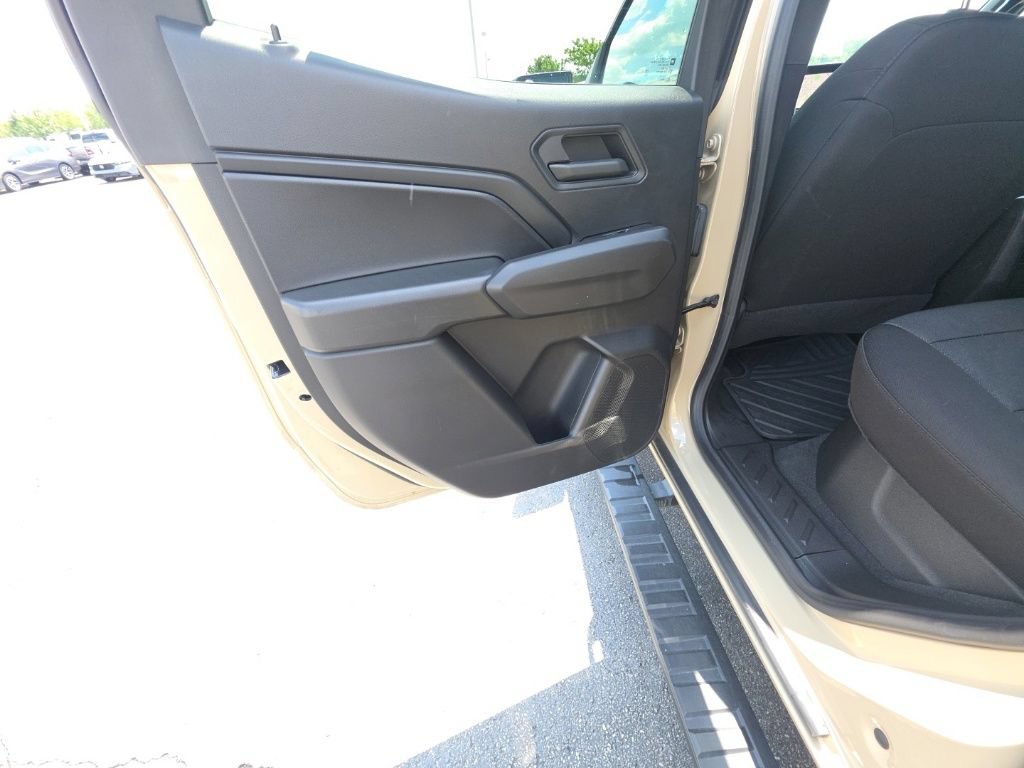 Used 2024 Chevrolet Colorado Trail Boss w/ Advanced Trailering Package AWD/4WD image 25