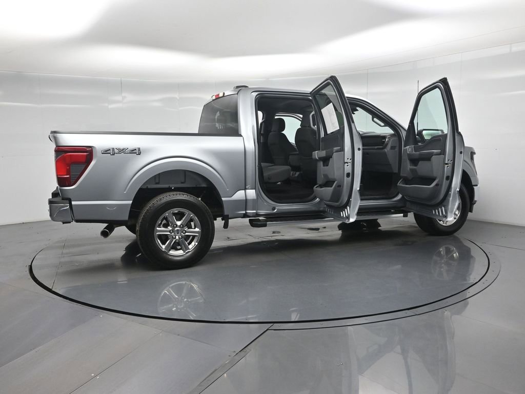 Certified 2025 Ford F150 XLT w/ Equipment Group 301A Standard AWD/4WD image 4