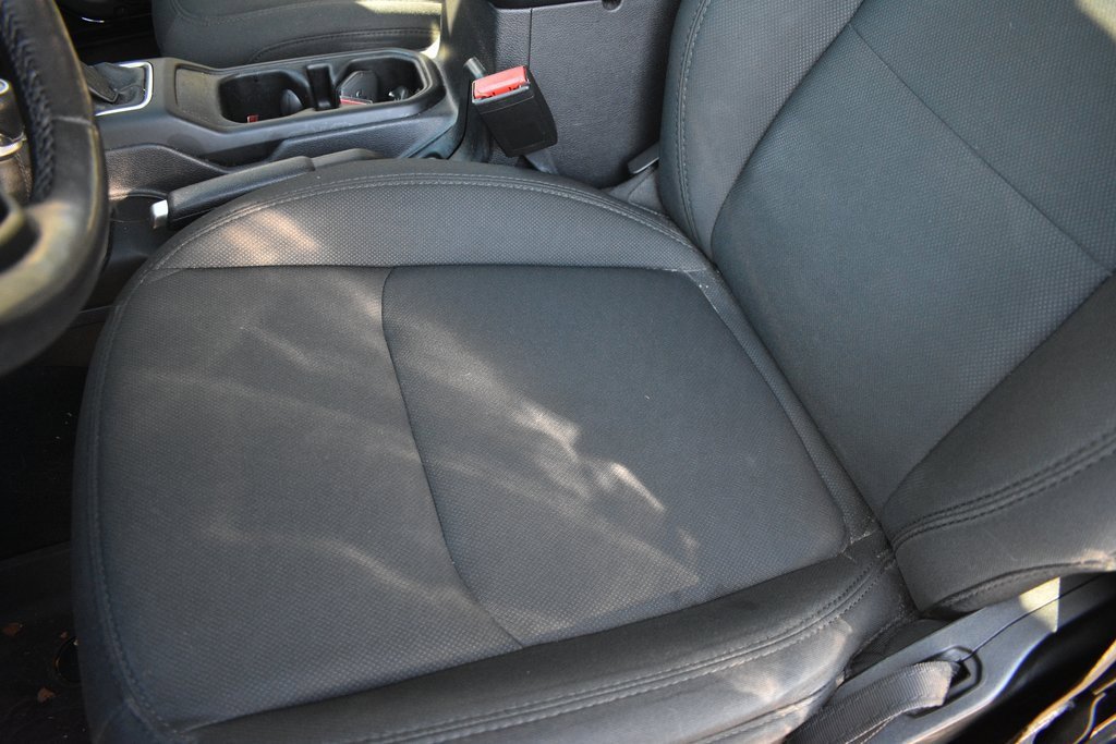 Used 2022 Jeep Gladiator Sport image 10