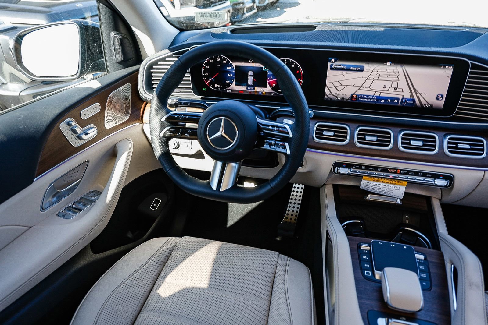New 2026 Mercedes-Benz GLS 450 4MATIC image 14