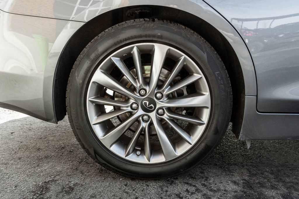 Used 2021 INFINITI Q50 Luxe image 31