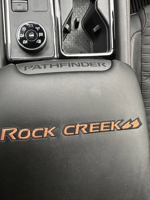 Used 2025 Nissan Pathfinder Rock Creek image 14