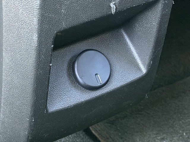 Used 2017 Chevrolet Equinox LT w/ Convenience Package image 23