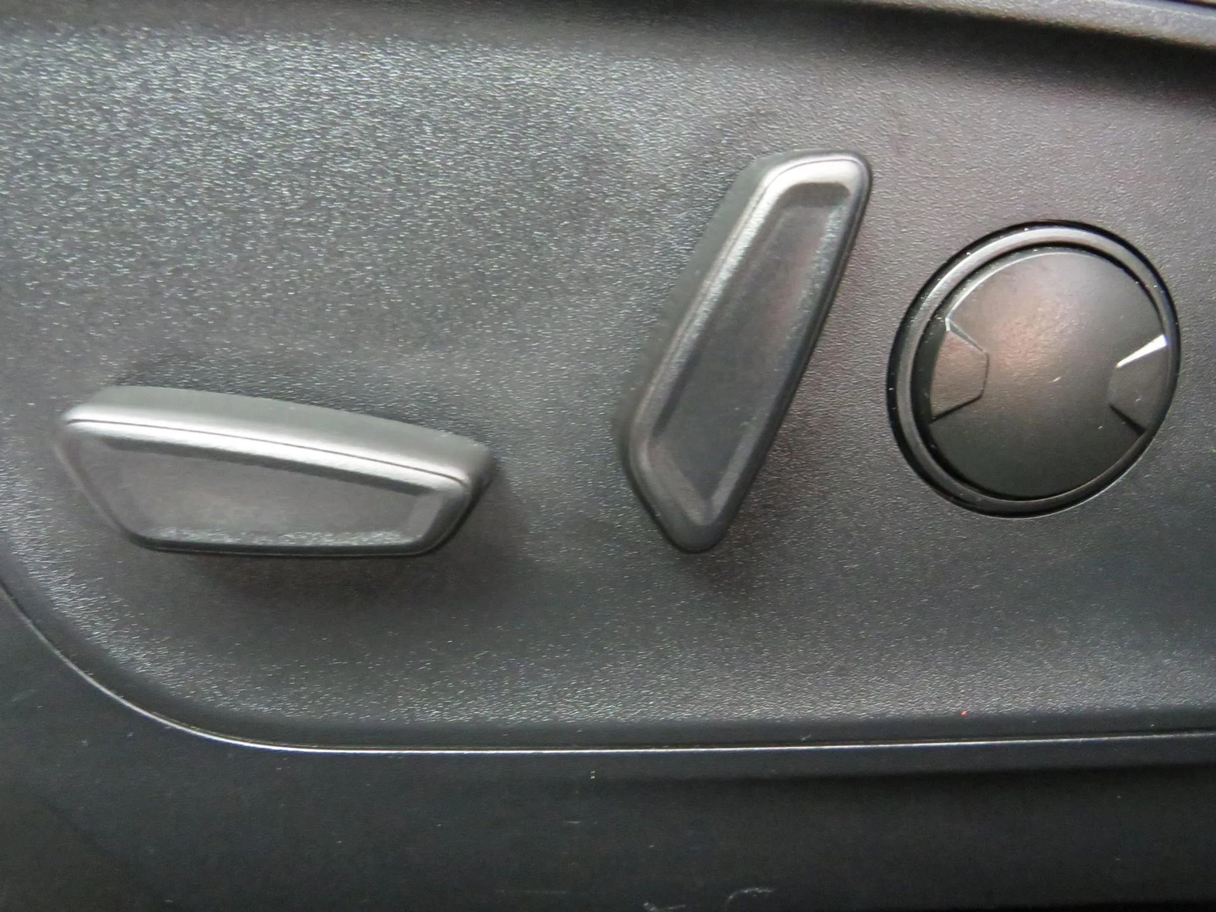 Used 2024 Ford Escape ST-Line FWD image 35