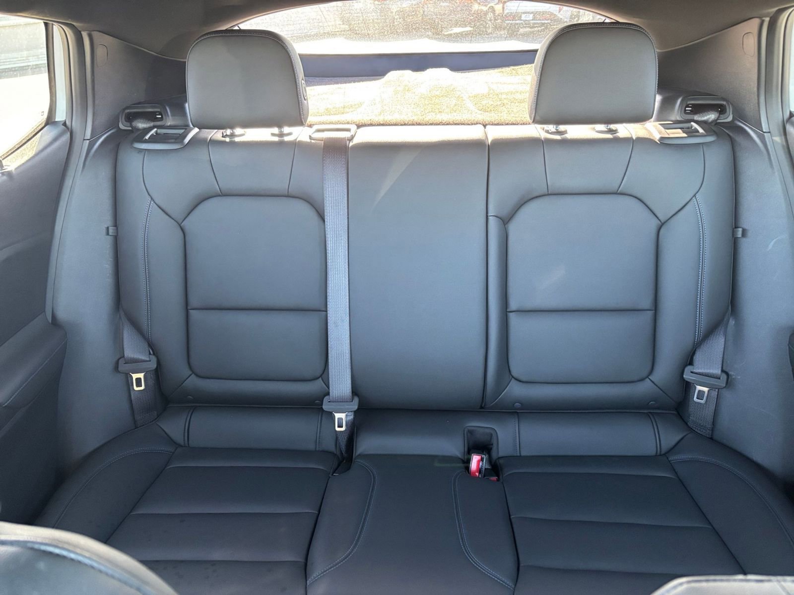 Used 2025 Buick Envista Sport Touring image 37