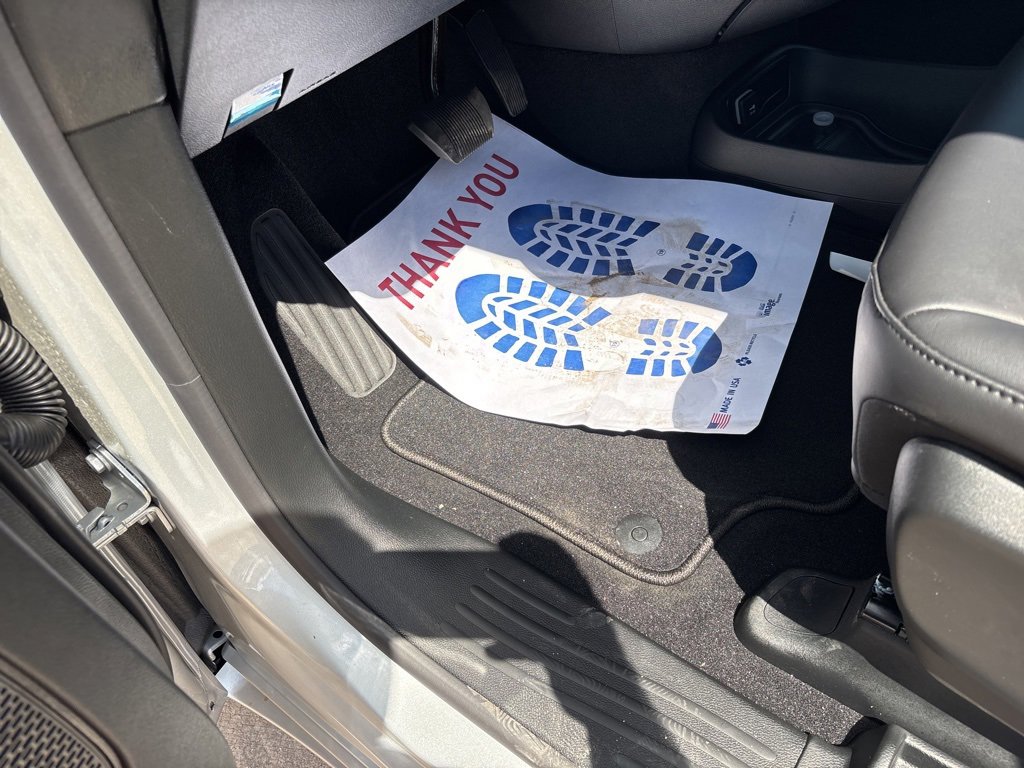 New 2026 Chrysler Voyager LX image 16