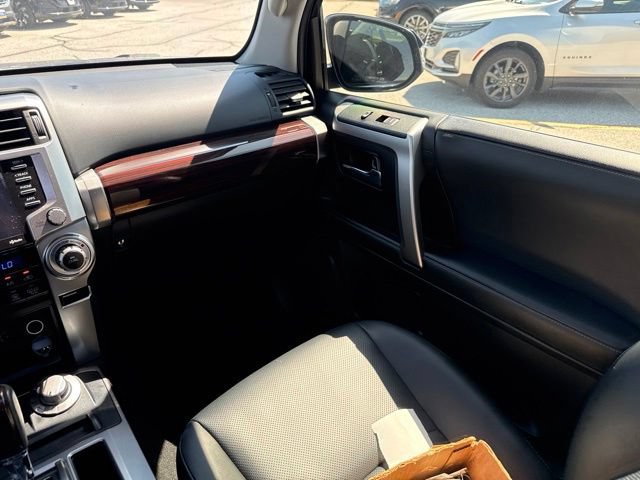 Used 2024 Toyota 4Runner Limited AWD/4WD image 20