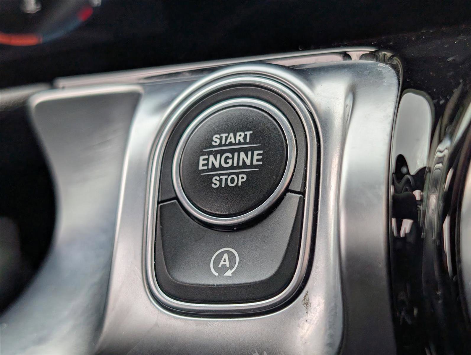 Used 2021 Mercedes-Benz GLB 250 4MATIC image 24