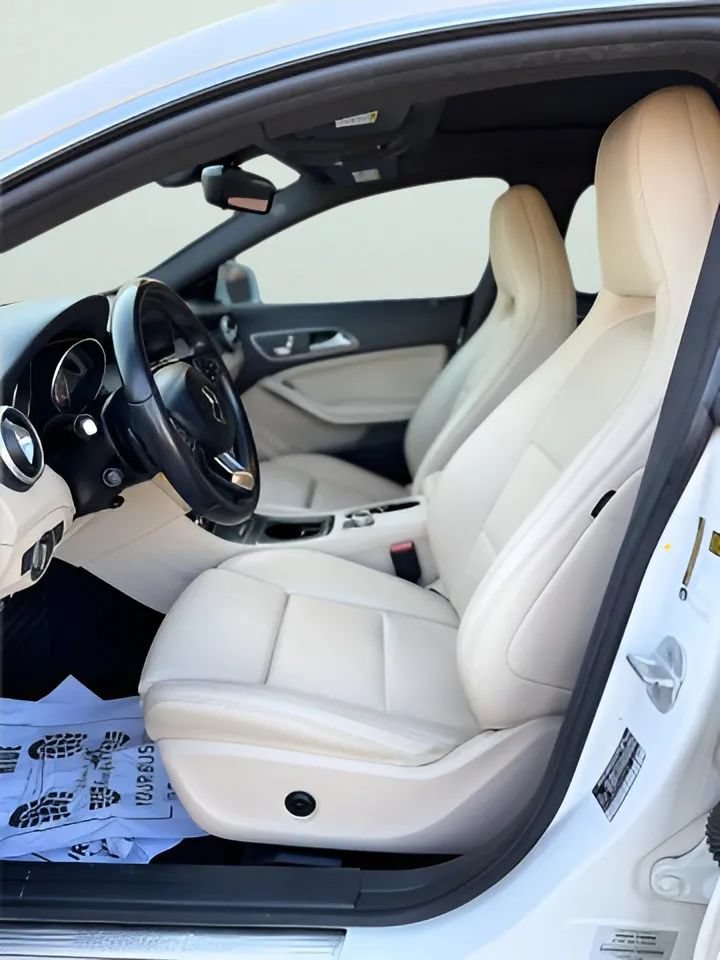 Used 2017 Mercedes-Benz CLA 250 image 13