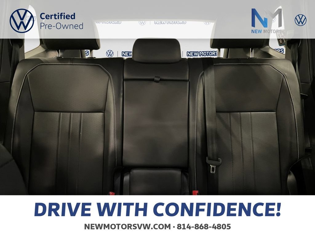 Used 2024 Volkswagen Tiguan SE R-Line AWD/4WD image 13