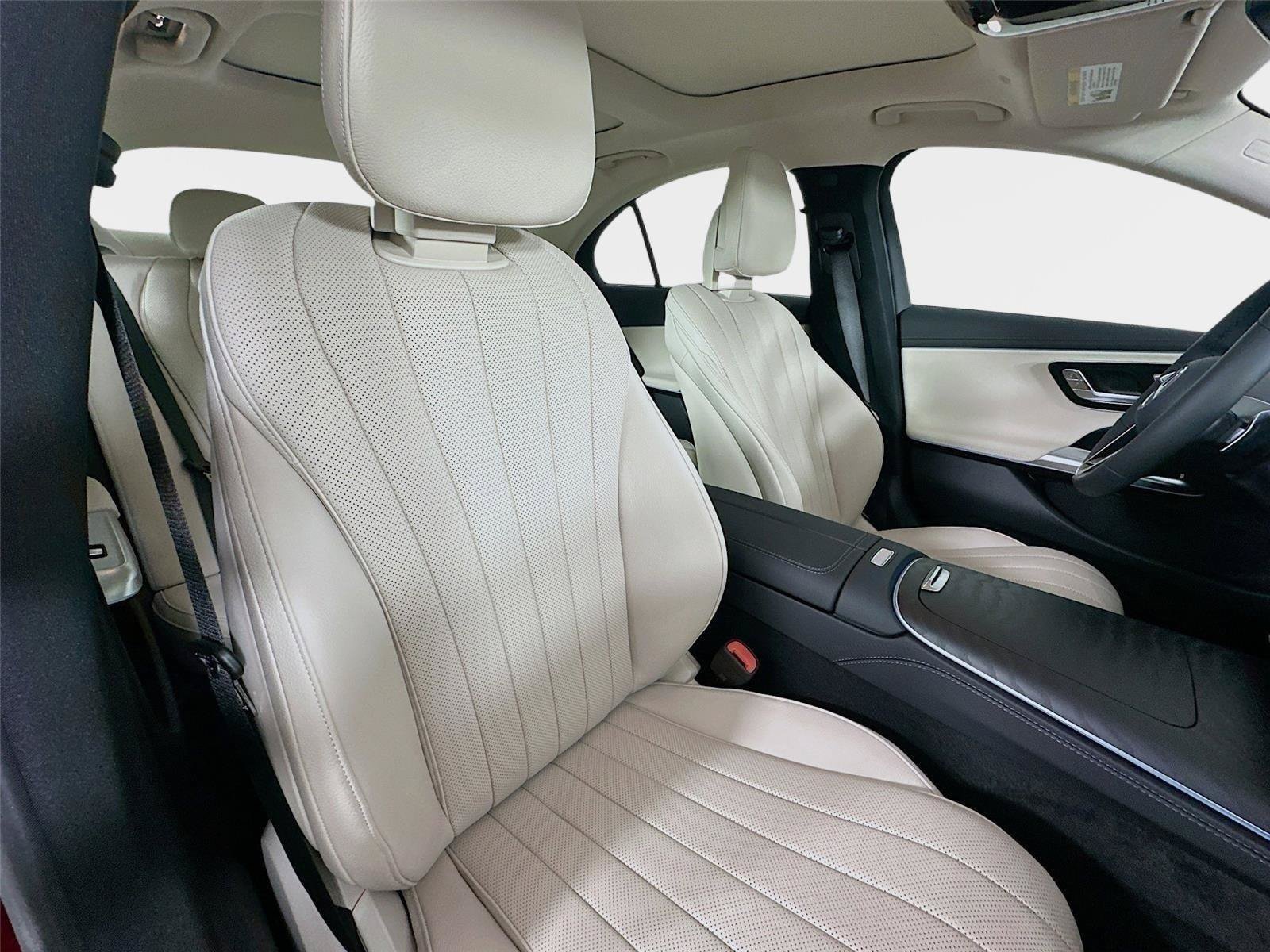 Certified 2026 Mercedes-Benz E 350 4MATIC Sedan image 38