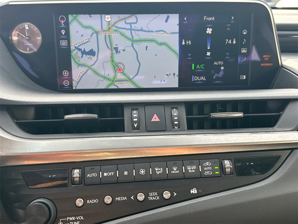 Used 2019 Lexus ES 350 Ultra Luxury w/ Accessory Package image 29