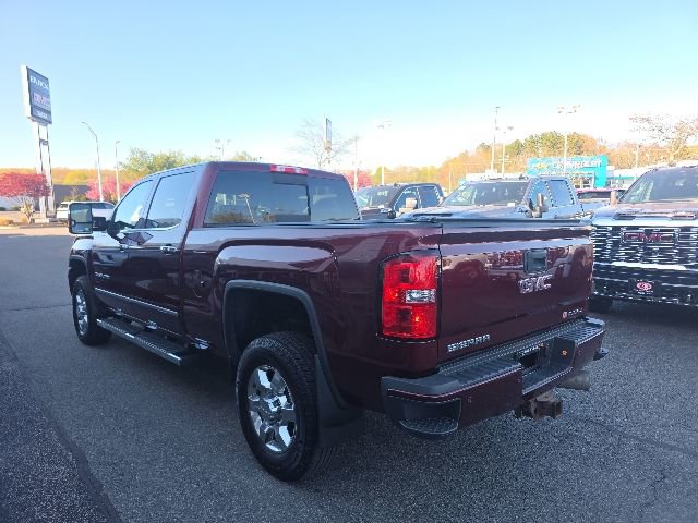 Used 2017 GMC Sierra 3500 Denali w/ Duramax Plus Package AWD/4WD image 4