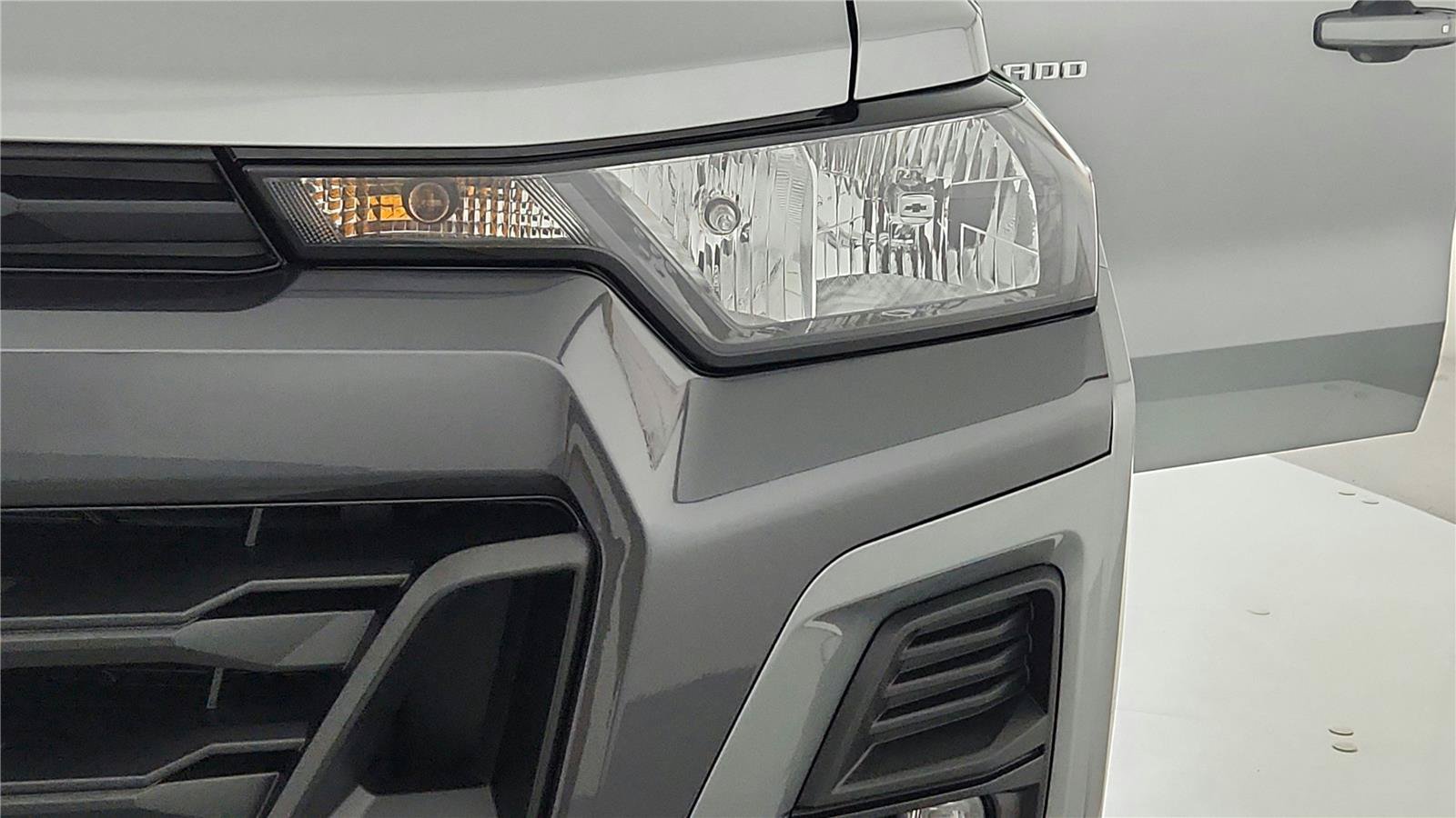 Used 2023 Chevrolet Colorado LT w/ LT Convenience Package II RWD image 17