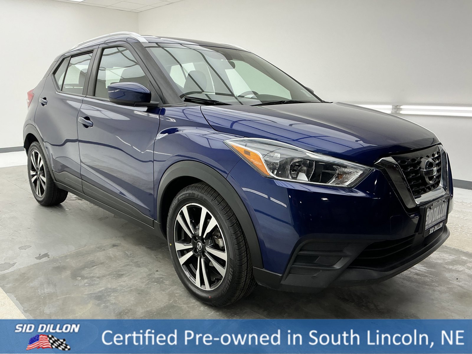 Used 2020 Nissan Kicks SV image 3