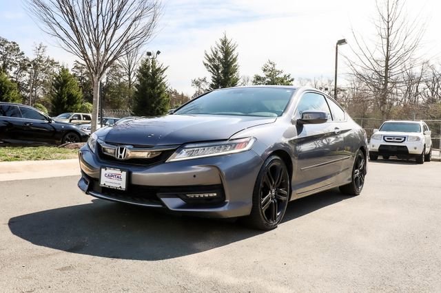 Used 2016 Honda Accord Touring image 12